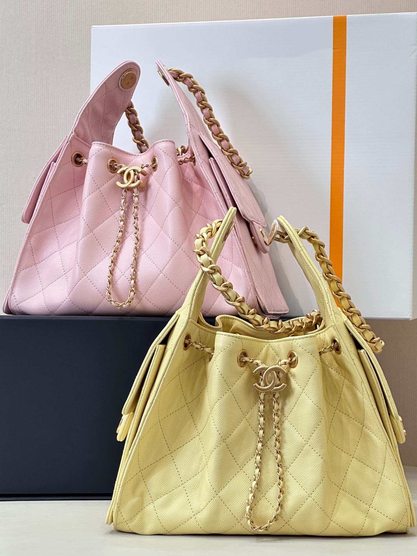 Chanel 25C Early Spring Multi-Pocket Hobo Bag - Luxurious Grain Calfskin