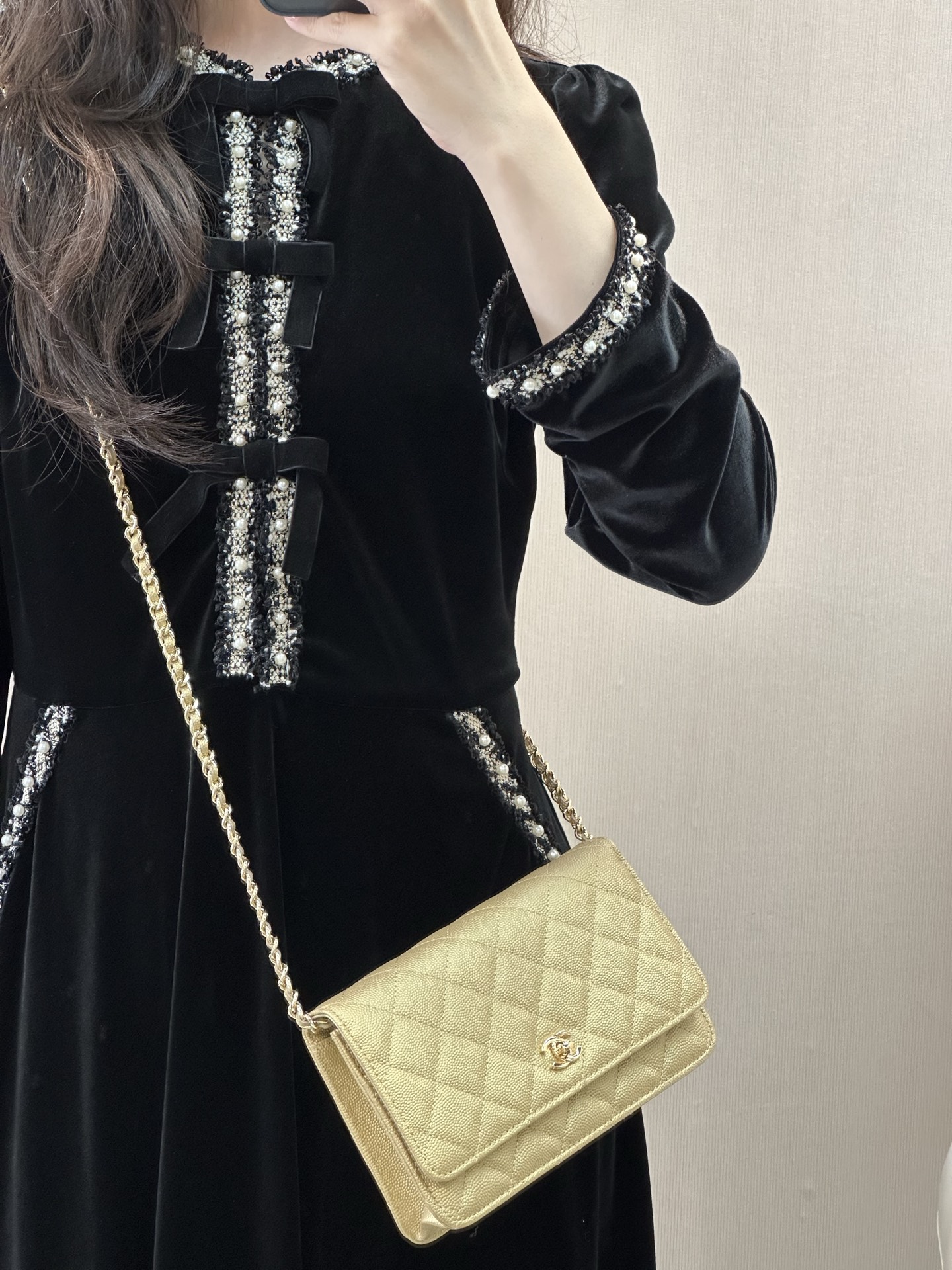 NO:673210,4241 golden upper body, chanel wallet, chanel, wallets198609094241 金色上身,chanel钱包,chanel,wallets,欧美剧