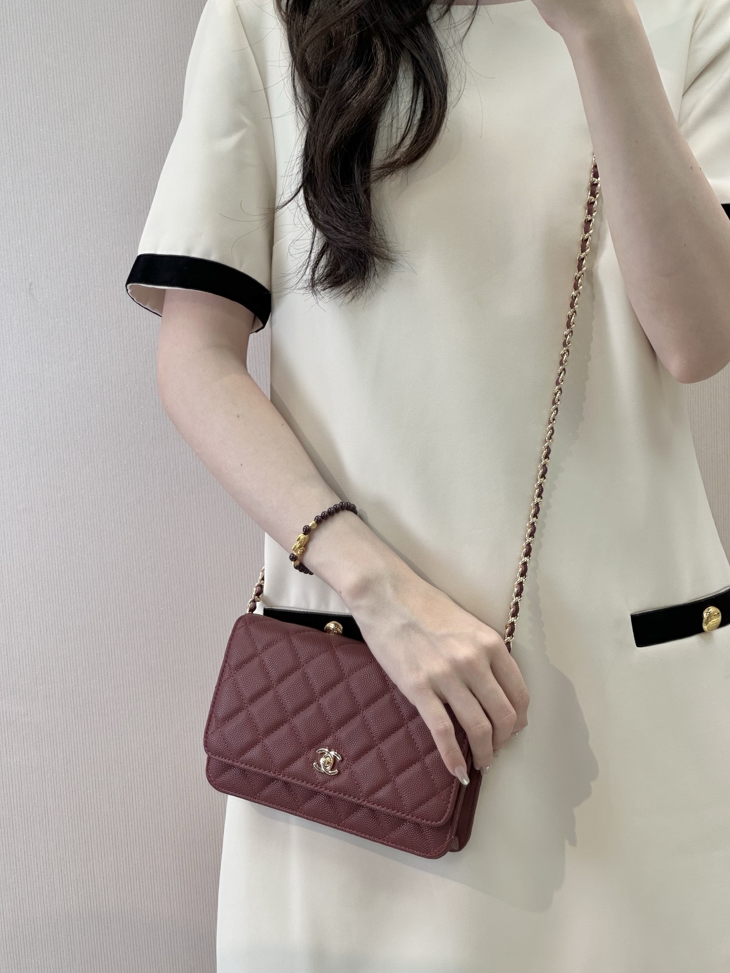 NO:673218,4241 burgundy upper body,chanel wallet,chanel,wallets198609094241 酒红色上身,chanel钱包,chanel,wallets,欧美剧
