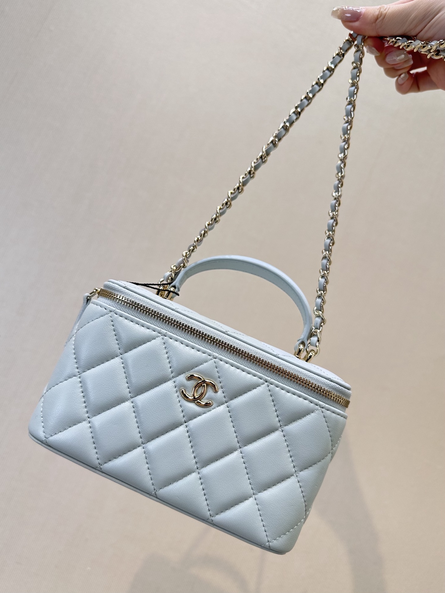 CHANEL nieuwe handgreep box tas, stevige vorm, lippenstiftvak - topkwaliteit