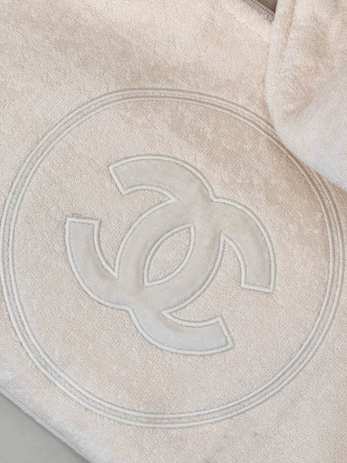 Chanel Coco Beach Towel Bag: Lightweight, Roomy, and Stylish Tote for Essentials 3 i1749895825238 6063 0 5