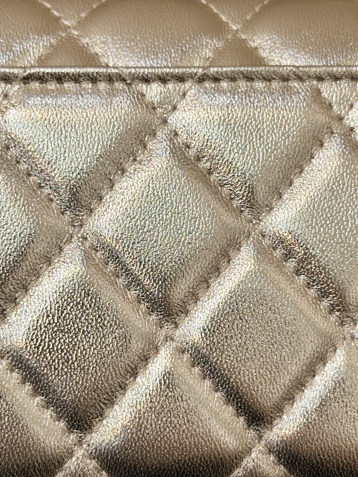 Elegant Metallic Lambskin Quilted Flap Bag with Chain Strap and CC Clasp 6 i1749897193342 2237 0 5