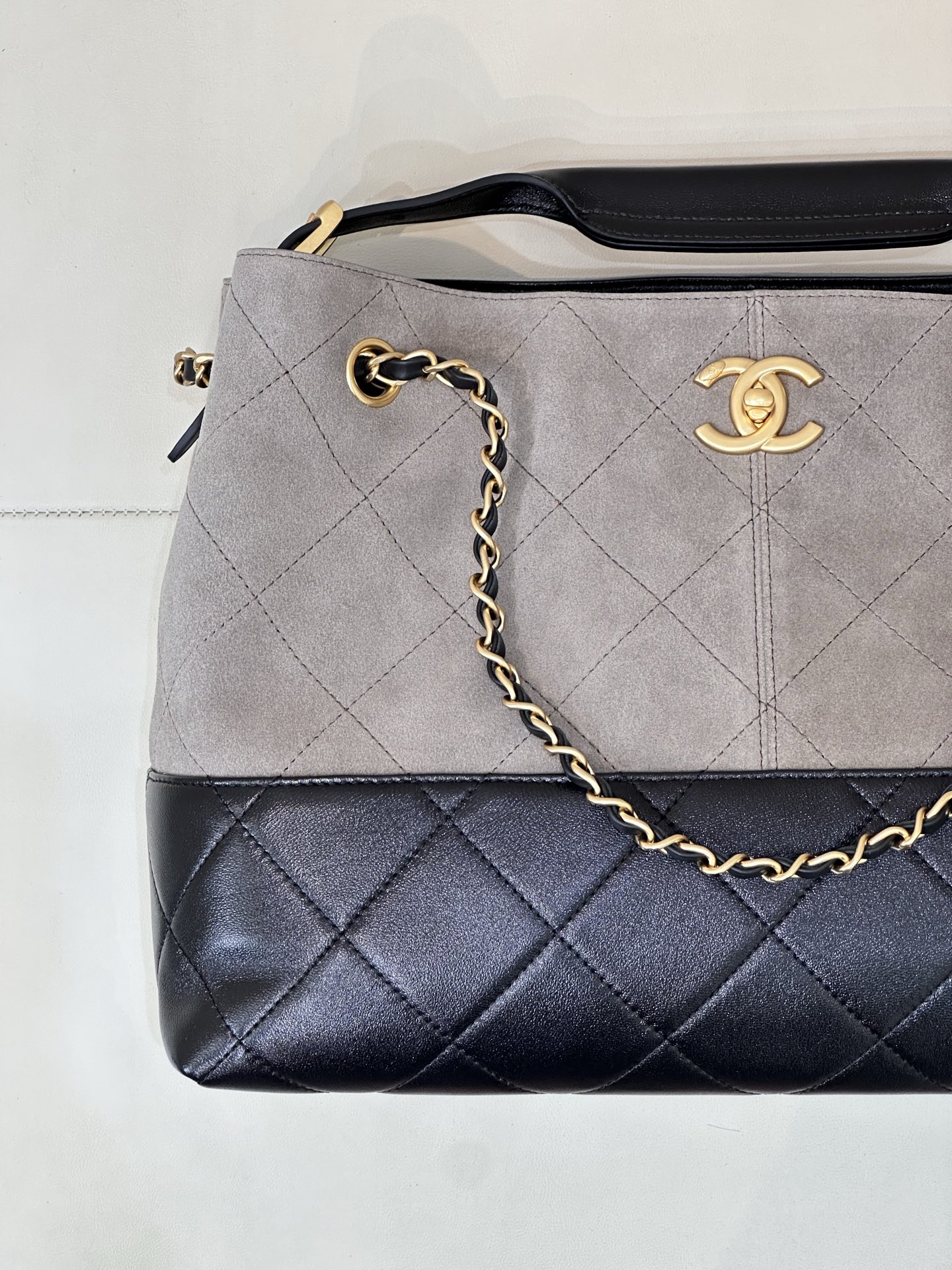 Chanel 25A Handcraft Workshop Gray Suede & Black Leather Shopping Bag 2 i1750068325383 6419 0 1