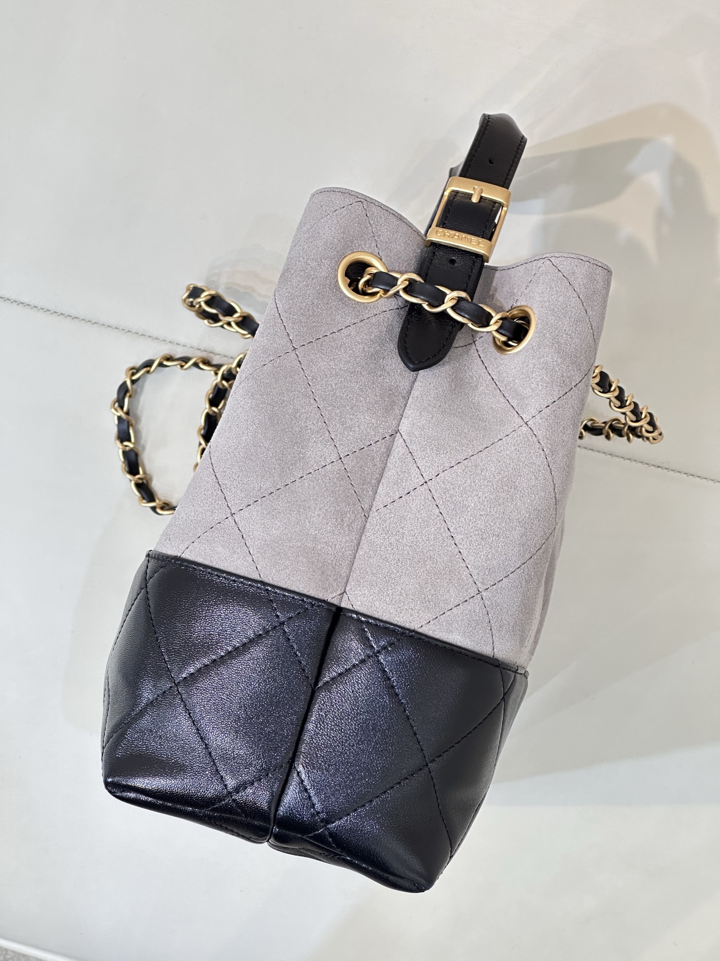 Chanel 25A Handcraft Workshop Gray Suede & Black Leather Shopping Bag 9 i1750068326350 8402 0 4