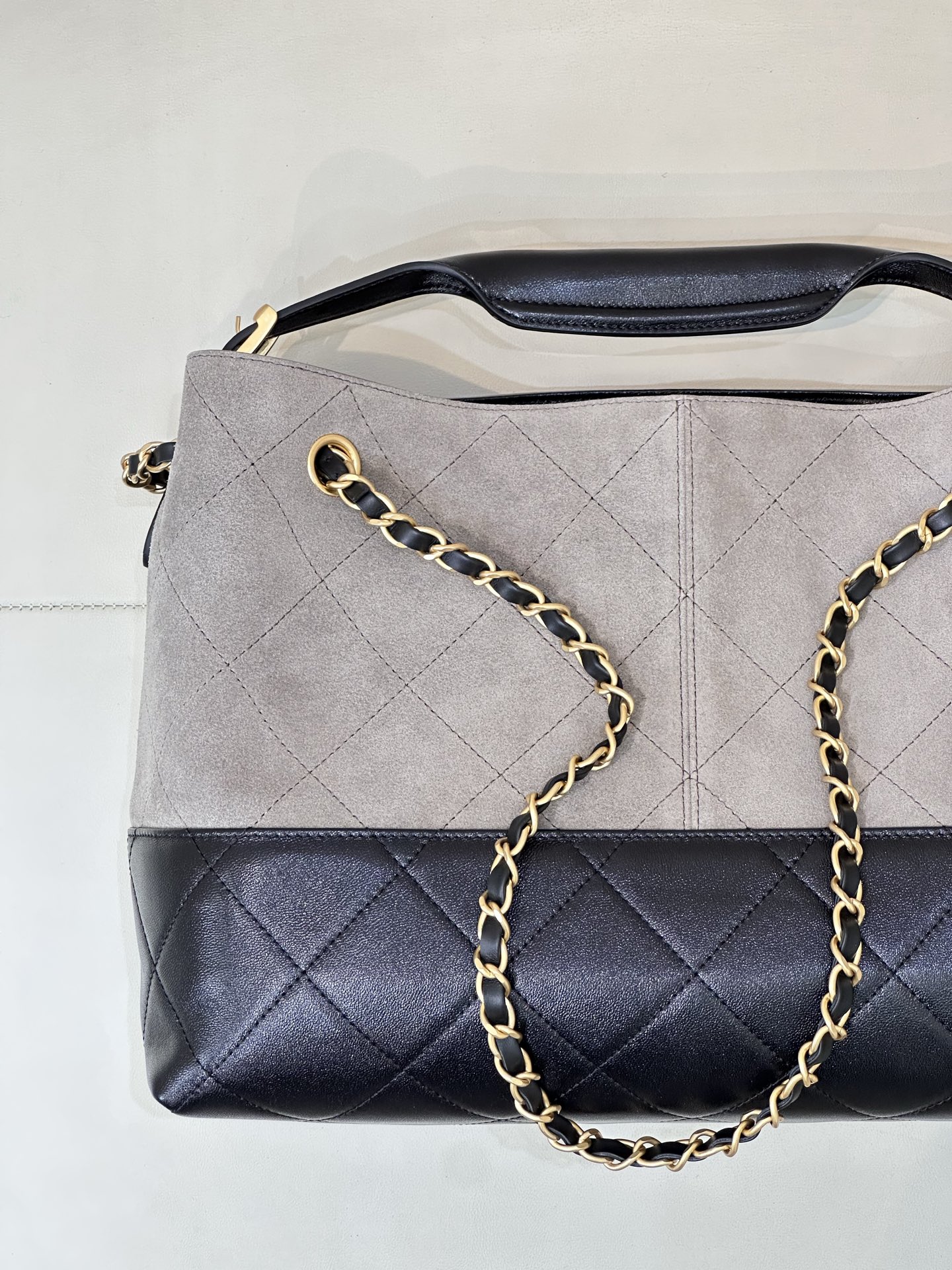Chanel 25A Handcraft Workshop Gray Suede & Black Leather Shopping Bag 7 i1750068326510 8867 0 6