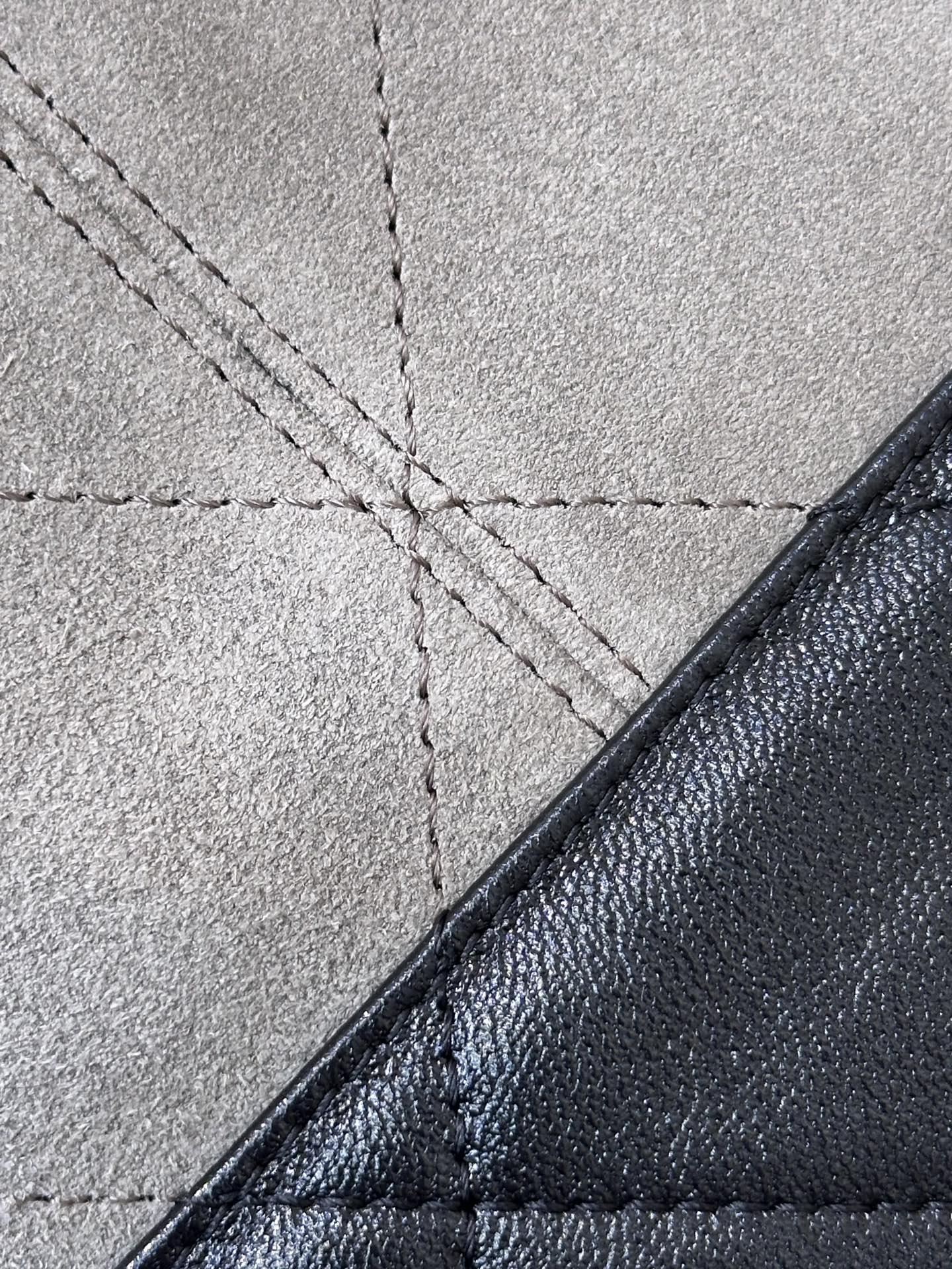 Luxury Suede Quilted Handbag, Premium Quality Leather 5 i1750068518429 9453 0 4