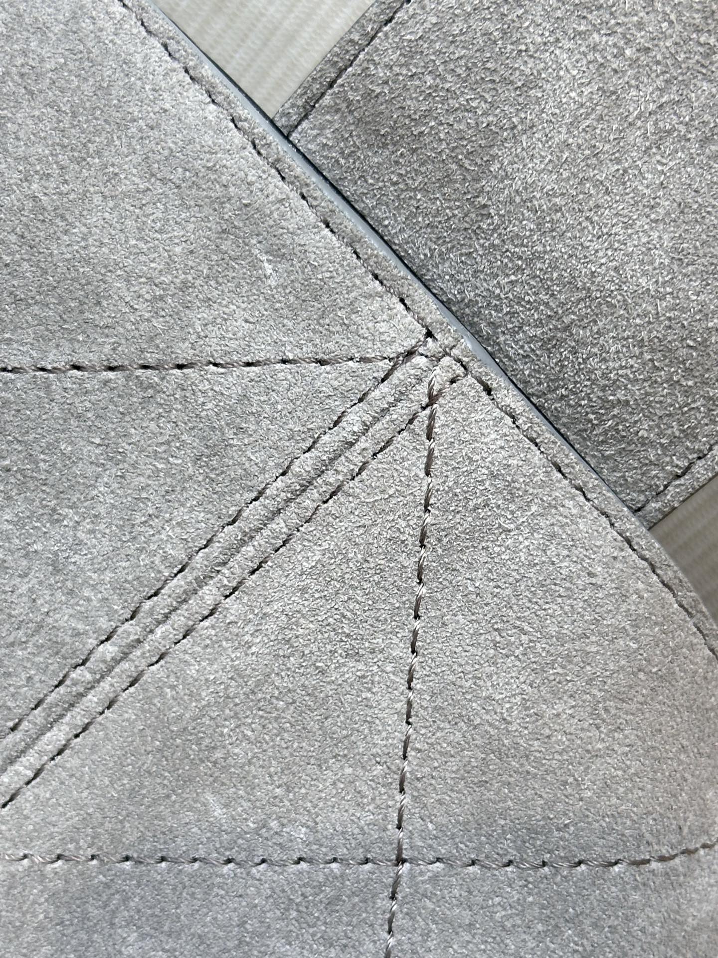 Luxury Suede Quilted Handbag, Premium Quality Leather 7 i1750068518443 1924 0 6