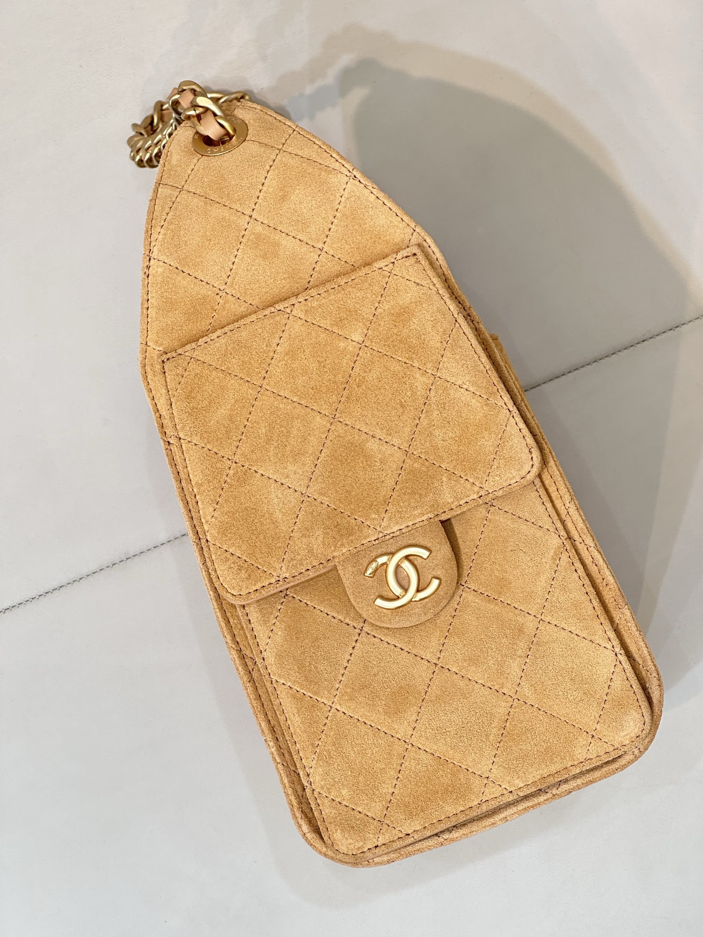 Chanel 25C Early Spring Multi-Pocket Hobo Bag - Brown Suede, Retro Gold Hardware 9 i1750154129787 2819 0 7