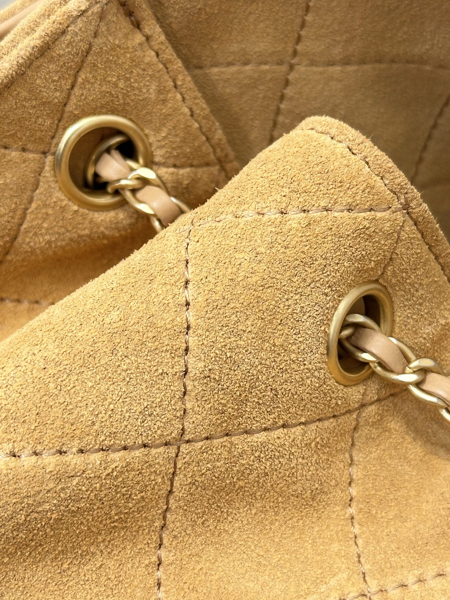 Luxury Suede Leather Quilted Fabric,Premium Softness and Quality 4 i1750154181260 1215 0 3