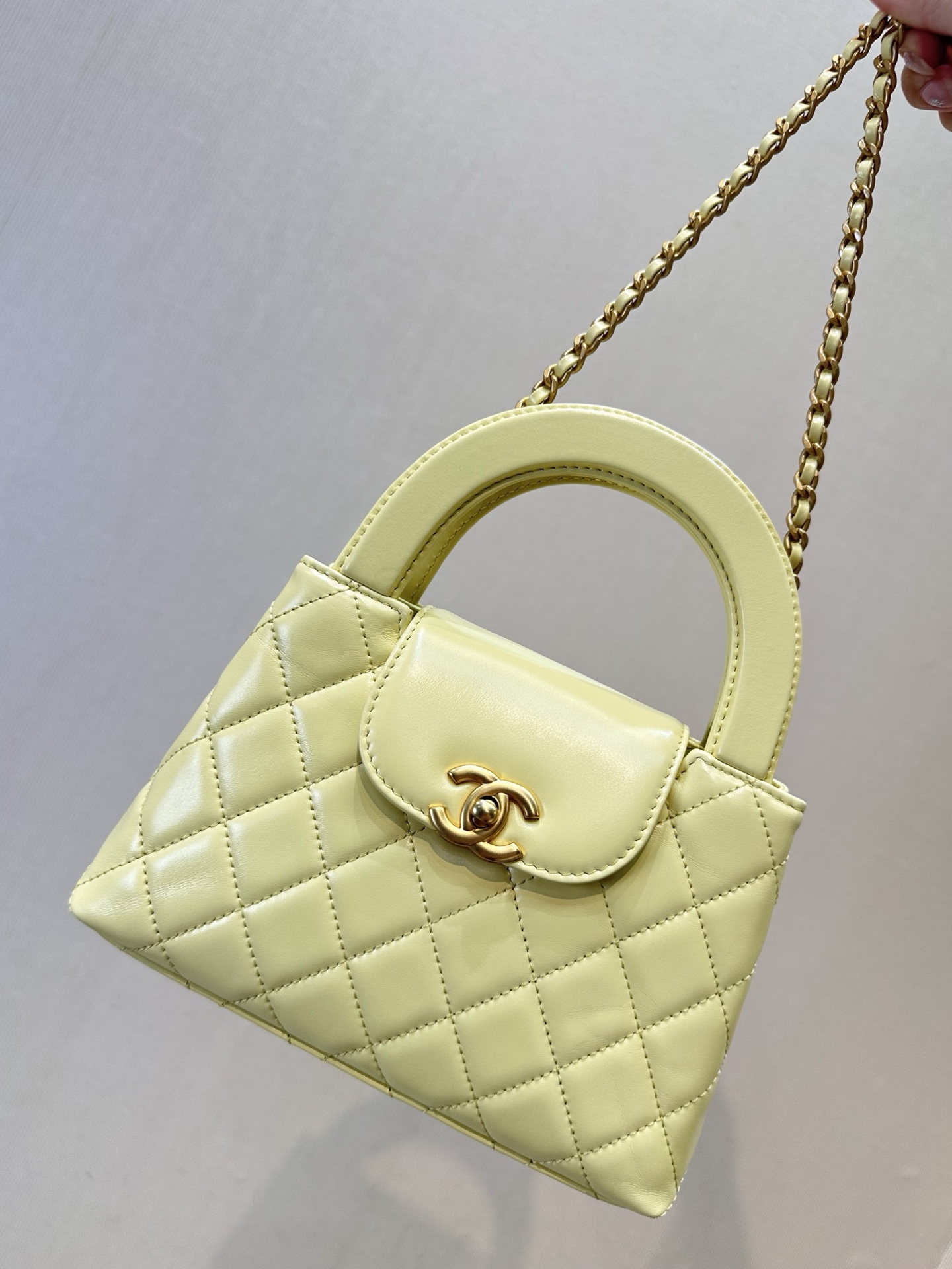 Elegant Quilted Top Handle Bag with Chain Strap - Retro Style Handbag 1 i1750154293106 3636 0 0