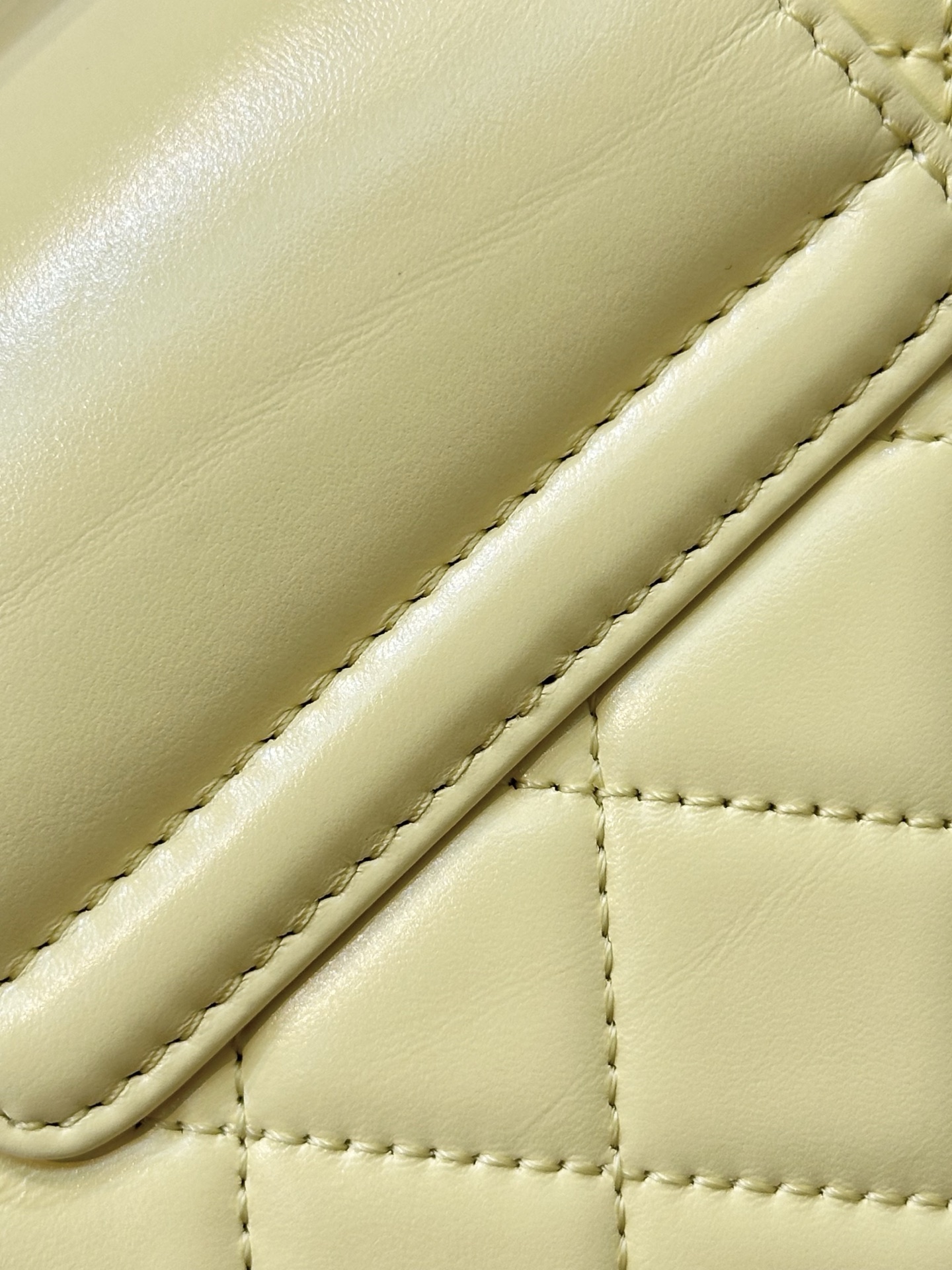 Luxurious Quilted Leather Material - Supple, Resilient, and Radiant 6 i1750154314745 5226 0 4