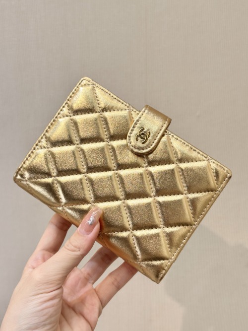 Elegant Quilted Lambskin Wallet - Golden Finish, Luxurious Design 1 Elegant Quilted Lambskin Wallet - Golden Finish, Luxurious Design