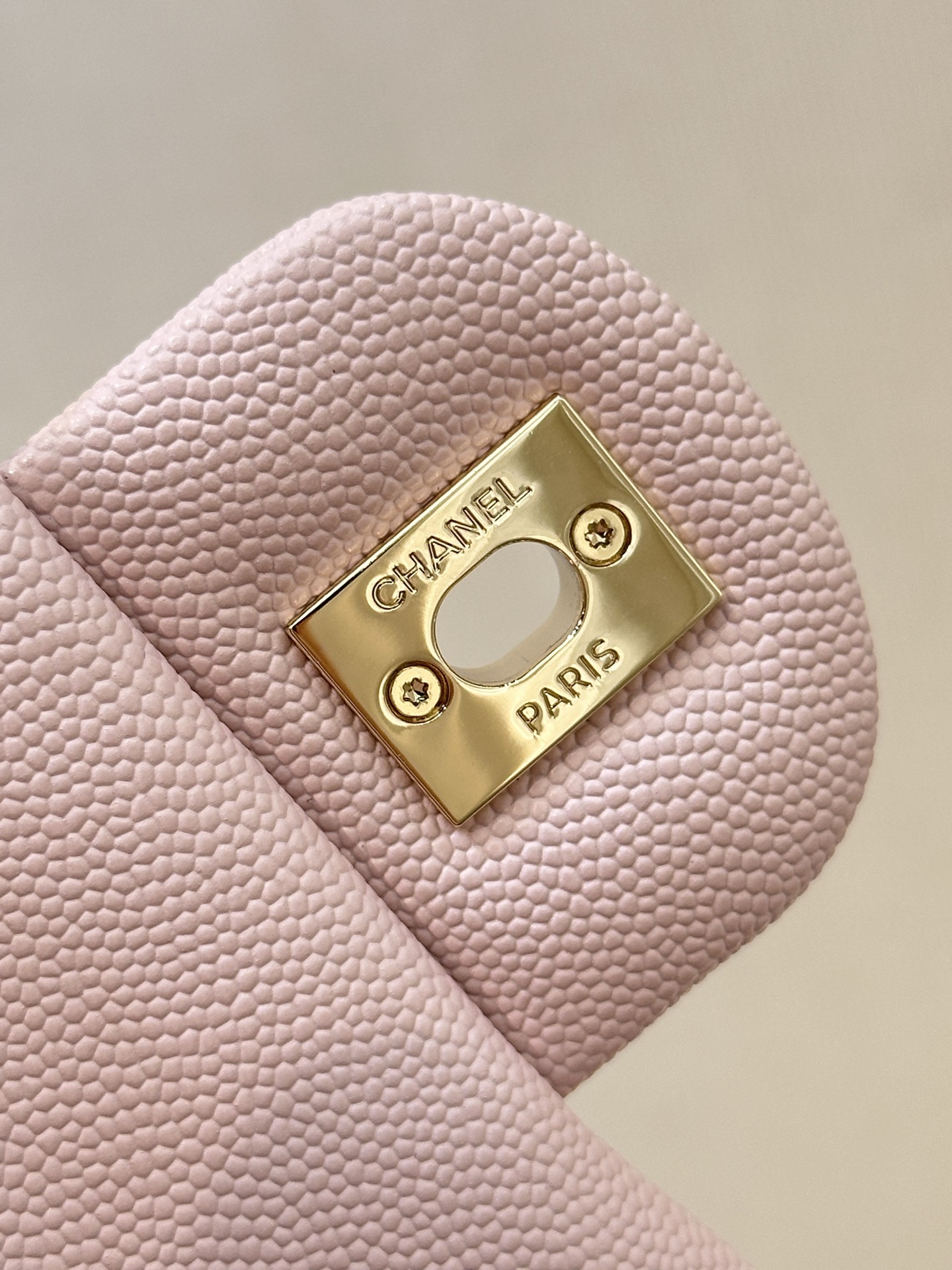 Luxurious Leather Shoulder Bag with Gold Plated Hardware, Designer Handbag 2 i1758191471777 1900 0 1
