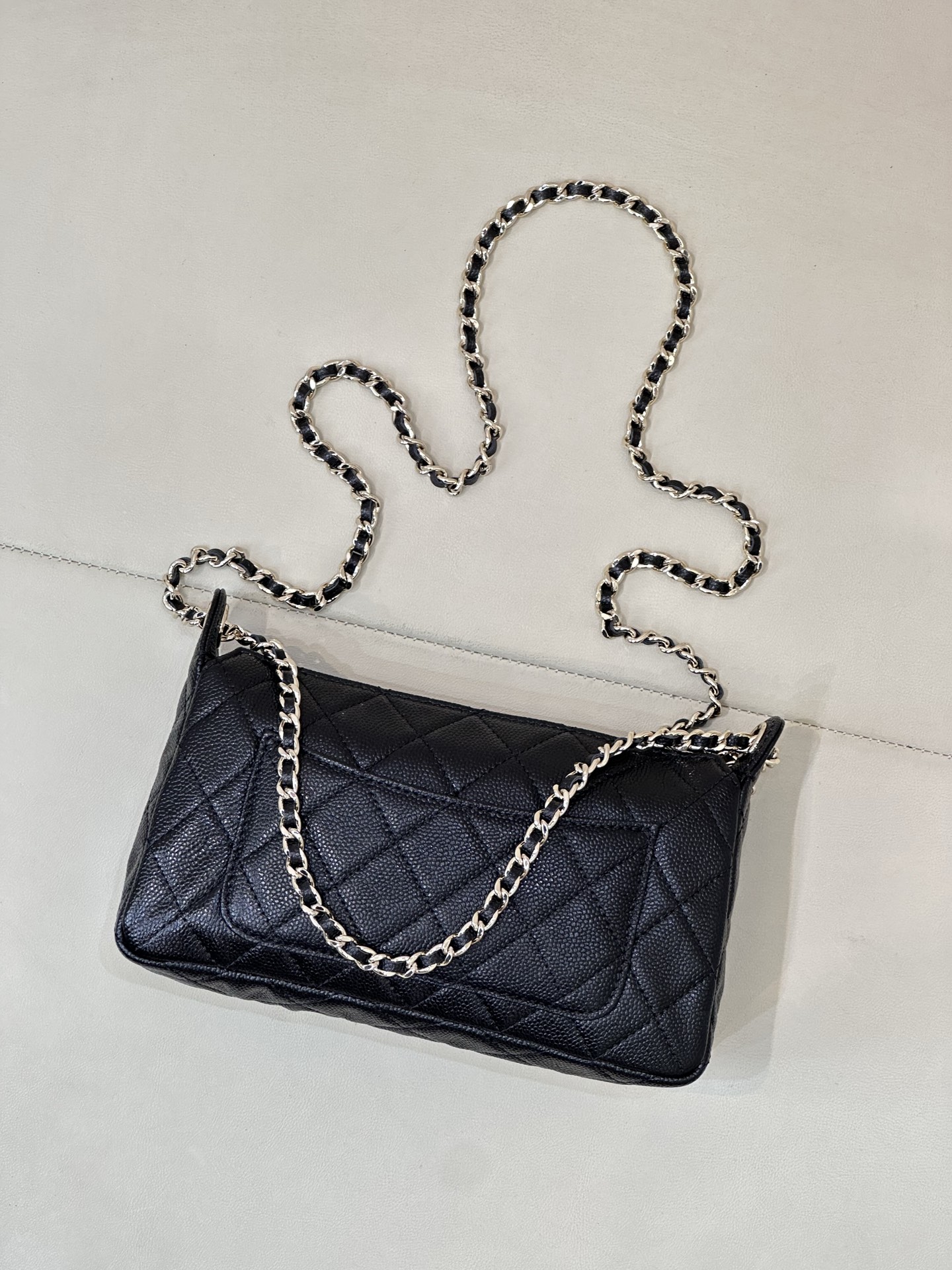 Chanel 25 Double Chain Shoulder Bag, Classic Flap Bag, Black, 26-17-8cm 7 i1758270287330 8607 0 6