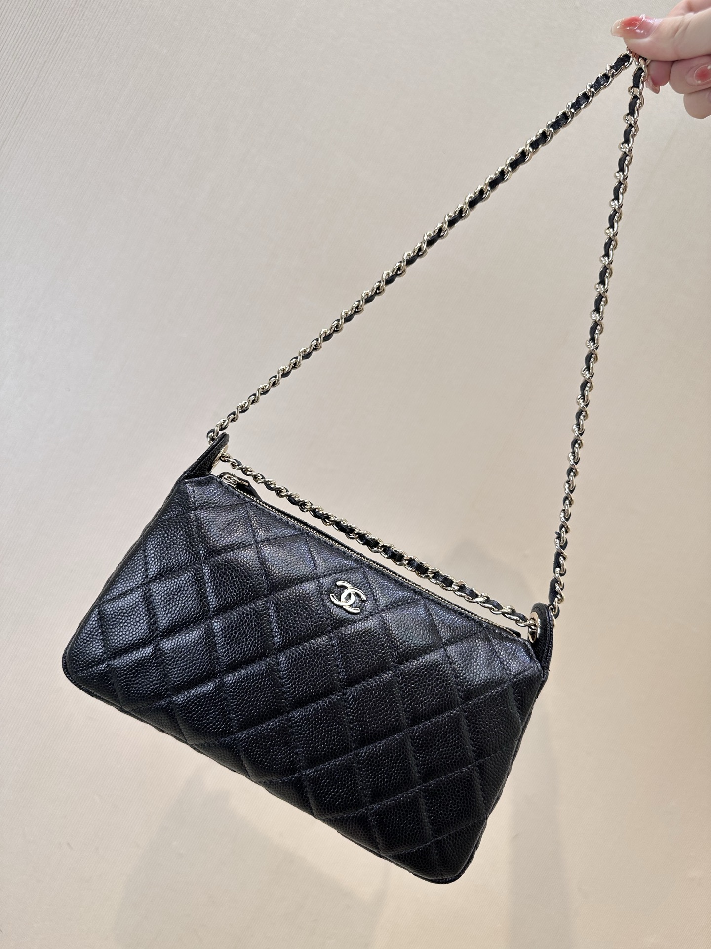 Chanel Black Quilted Leather Shoulder Bag with Silver-Tone Chain 2 i1758270317652 3904 0 0