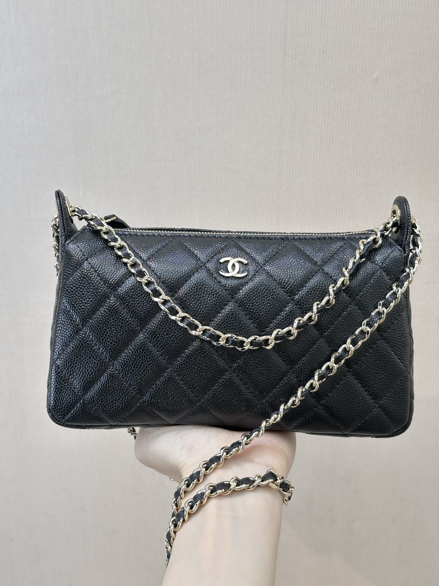 Chanel Black Quilted Leather Shoulder Bag with Silver-Tone Chain 4 i1758270317802 2023 0 2