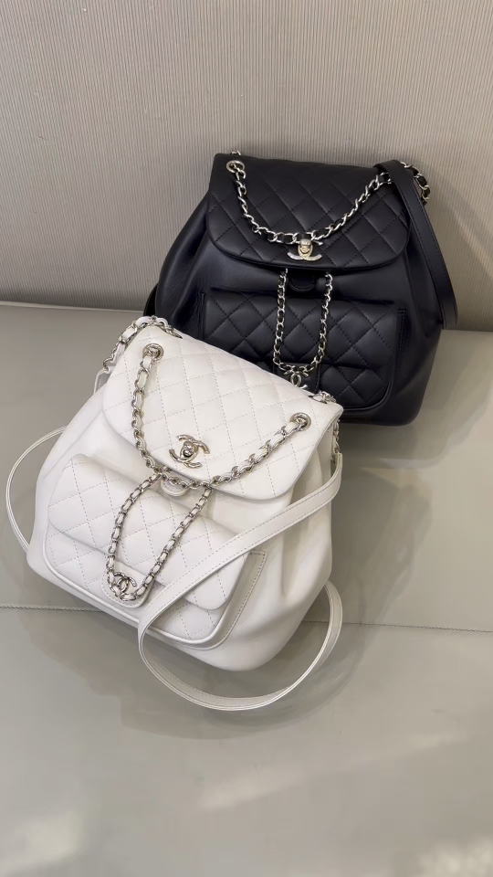3618 Chane* nuevo bolso de hombro portátil con cordón‼ ️¡Tan pronto como lo puso en los estantes, muchas celebridades y…