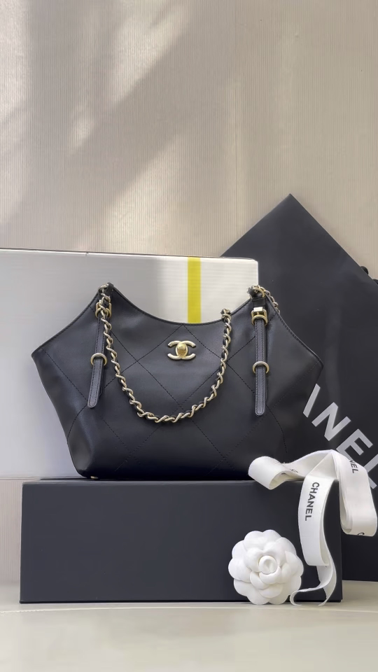 6015 El mismo bolso Chanel 26C Mini de G-Dragon finalmente te está esperando