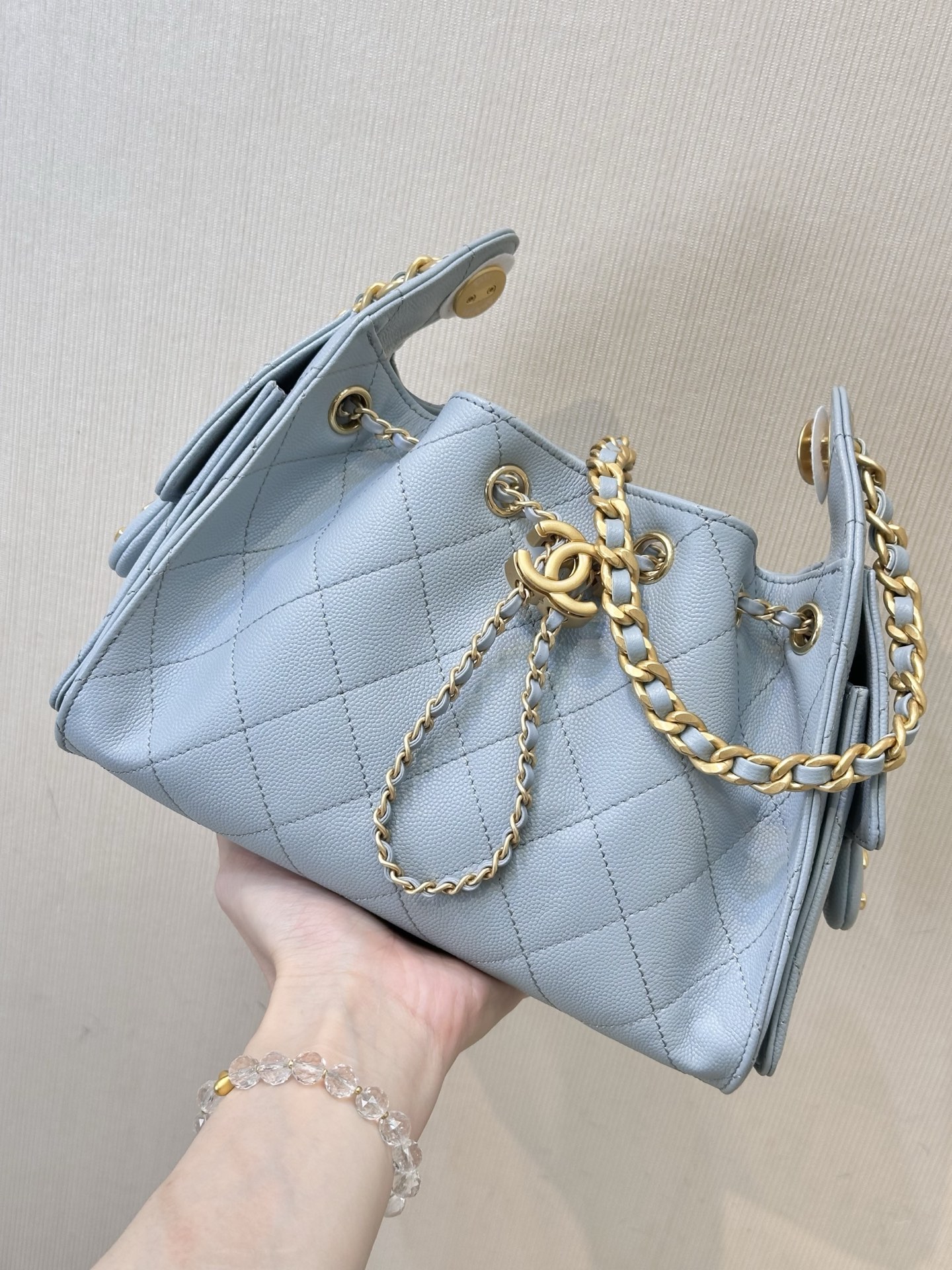 ¡El cuerpo del bolso de piel de vaca 5631 con patrón de bolas pequeñas y patrón de diamantes es realmente de alta gama!…