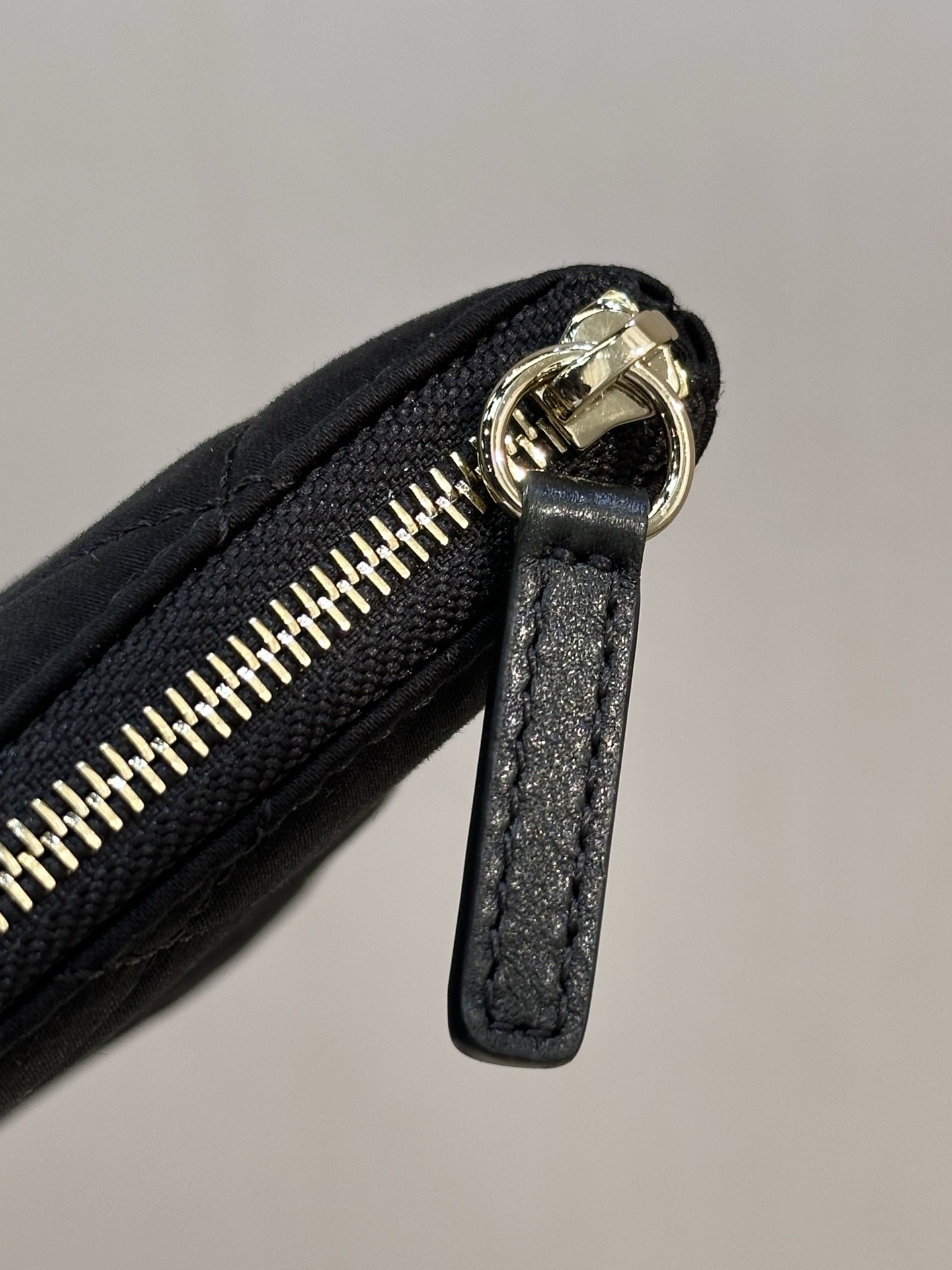 5952 内里配置小钱包；拎起来老钱又松弛 度假感满满！太适合春夏啦