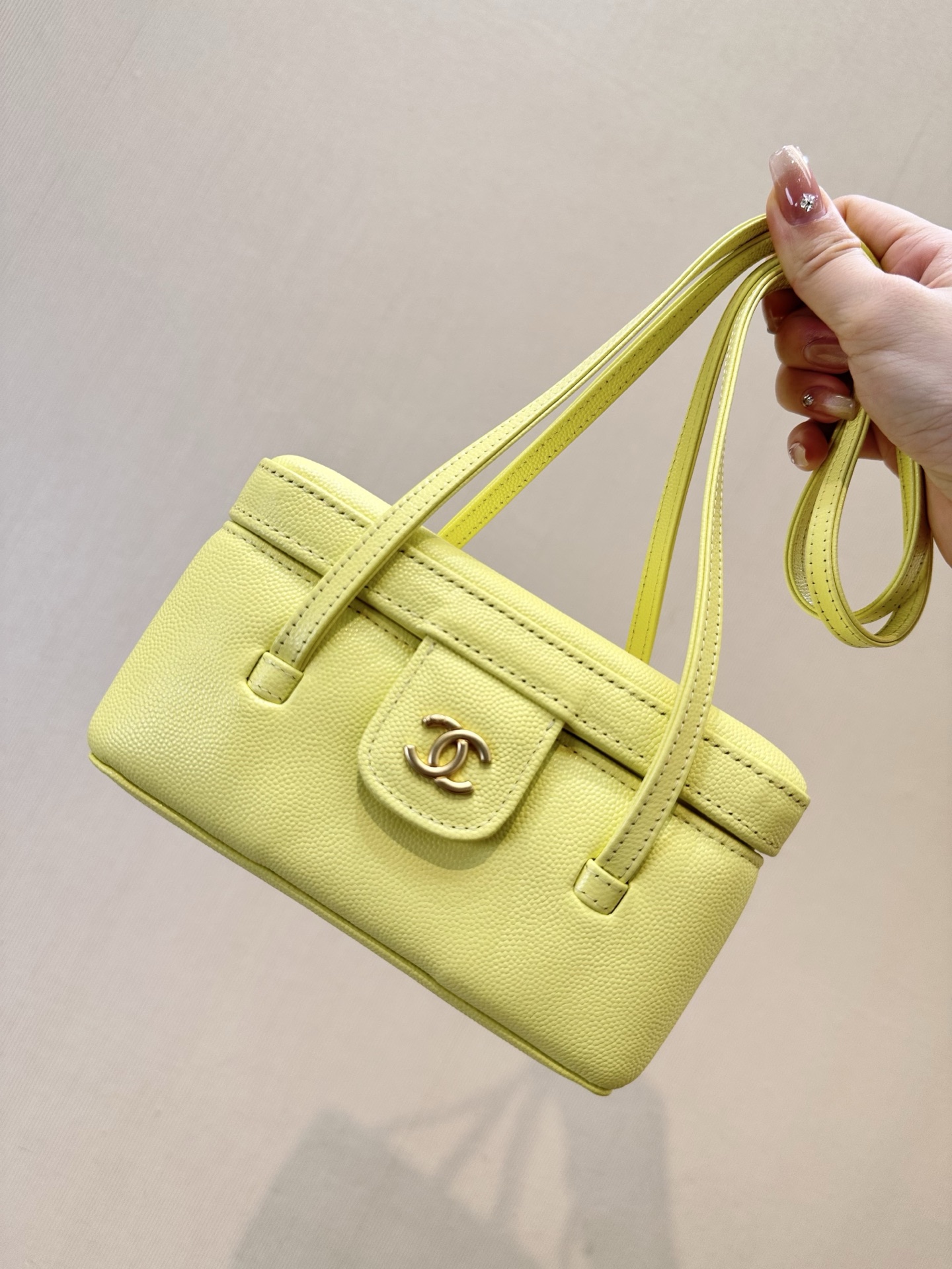 ¡5067 realmente entiende a las chicas! ! ¡Este neceser cuadrado es realmente 100 veces más práctico que los bolsos de m…