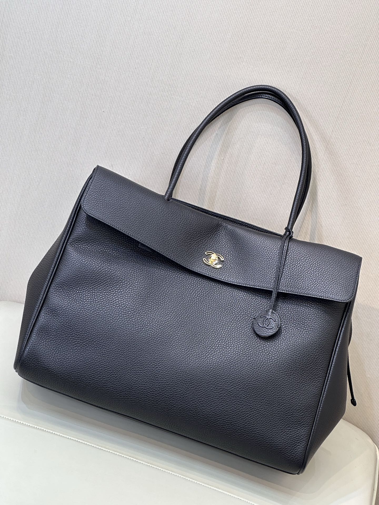 6289 Chanel 26S primavera y verano, ¡por primera vez, se lanzan muchos bolsos grandes a la vez! La clave es que todo el…
