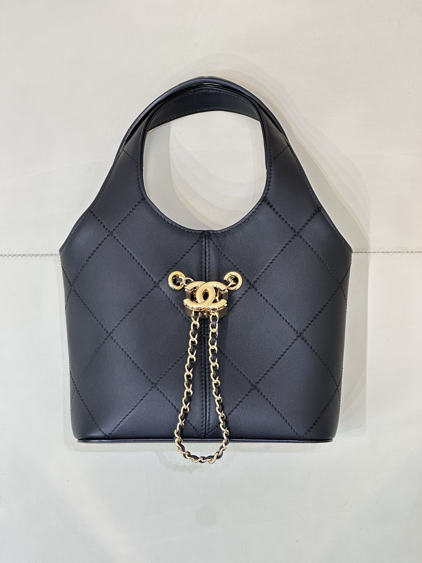 6132 Cesta de verduras Chanel 26p con cadena con cordón doble c, ¡qué hermosa! ¡Definitivamente es mi salvavidas! El cl…