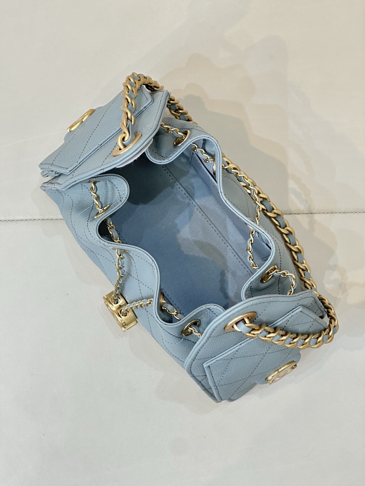 ¡La capacidad de la bolsa 5631 también es asombrosa! Y esta combinación de colores es realmente encantadora y súper ver…