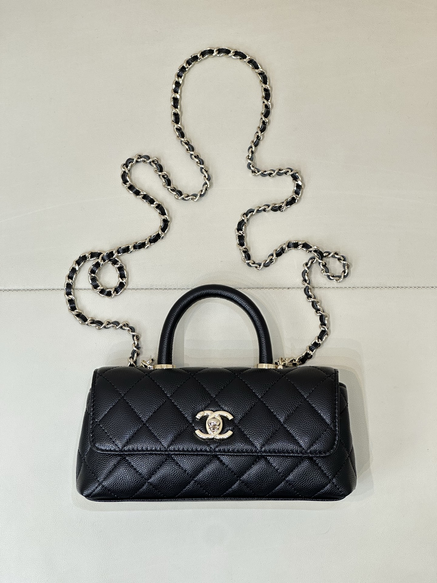 5285 negro