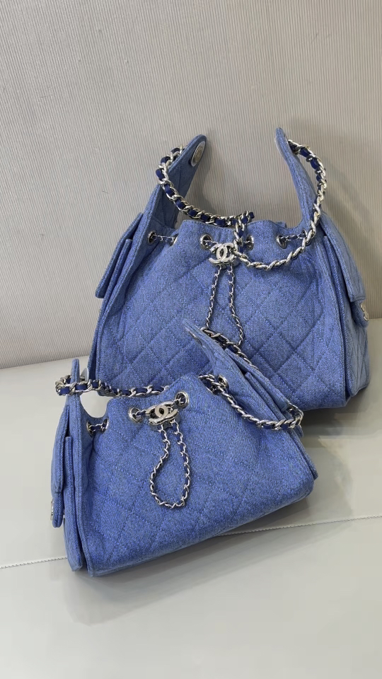 5631/5293 25bag tiene otro color nuevo. El azul medio con herrajes dorados claros es muy noble y tiene una sensación de…