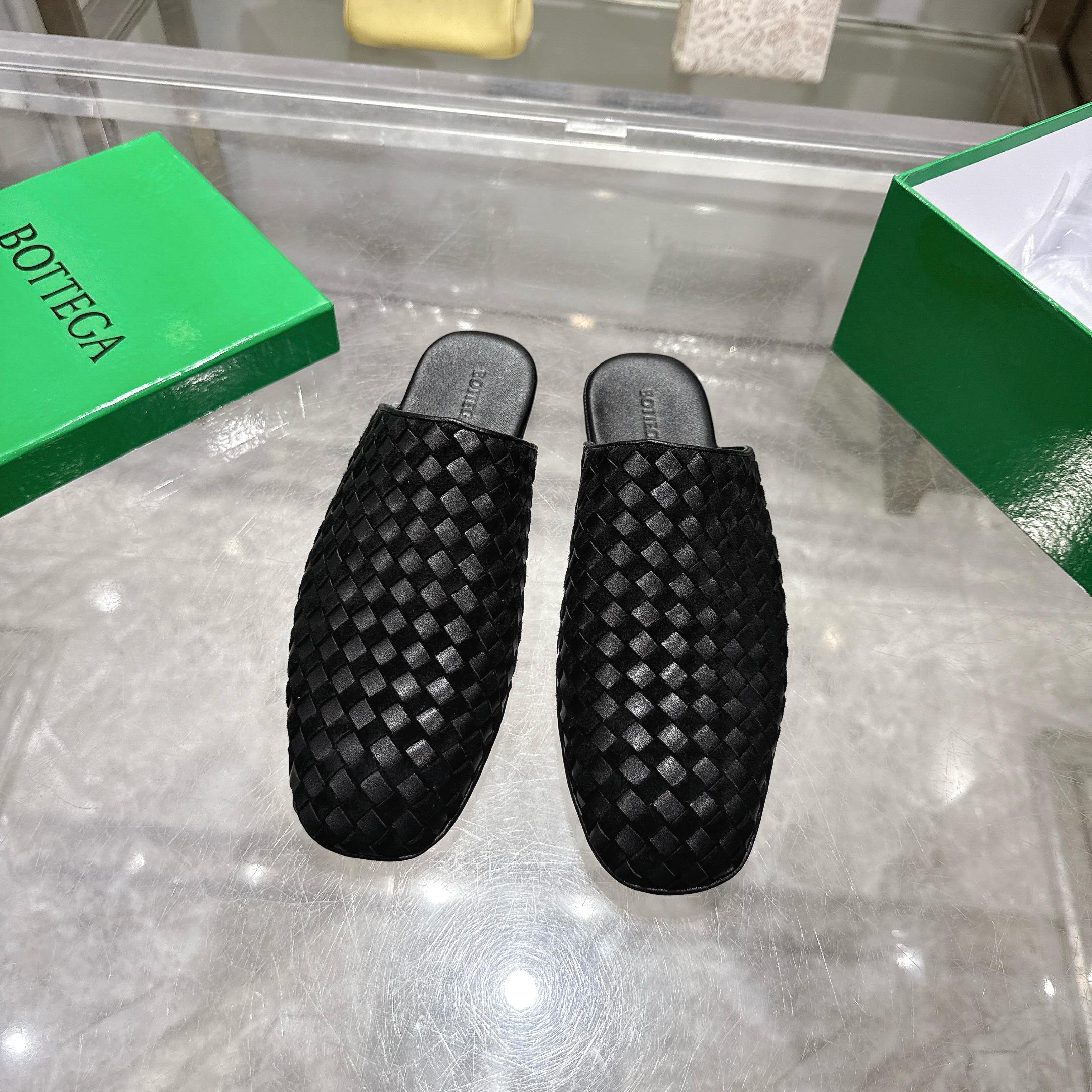 Bottega Veneta Black Woven Mules