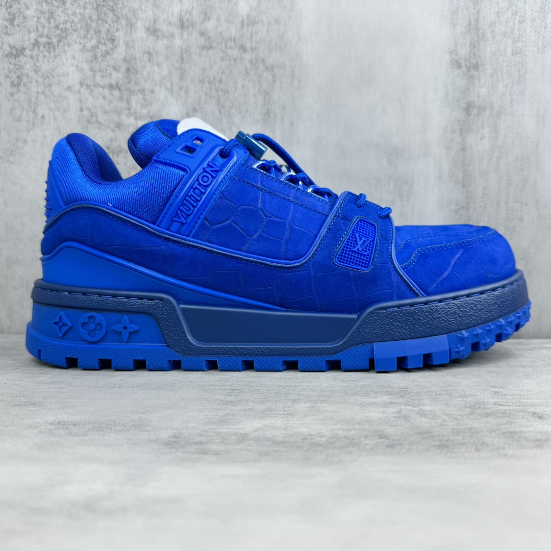 Louis Vuitton 新款上架 LV Louis Vuitton 23S走秀款Trainer 胖丁面包滑板鞋 独家开模暗花老花串珠
