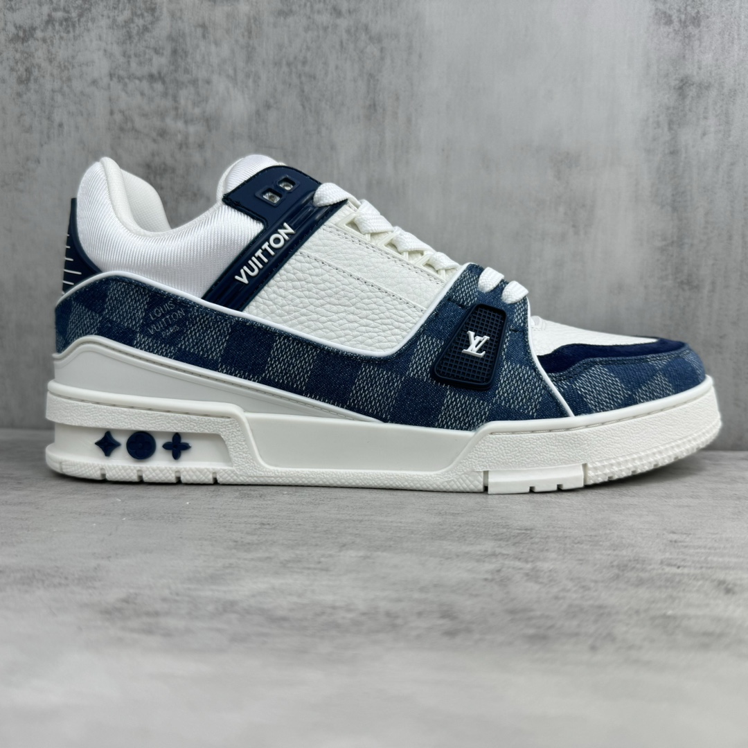 Louis Vuitton 新款上架 正确版 2024 Louis*Vuitto* LV Trainer 最新款 大底和面料私模 绝对下血本费心思的一款鞋子 自Vifgil到来之后而设计的这一系列 每一季度都深受众多粉丝的青睐 TPU 大底 包装