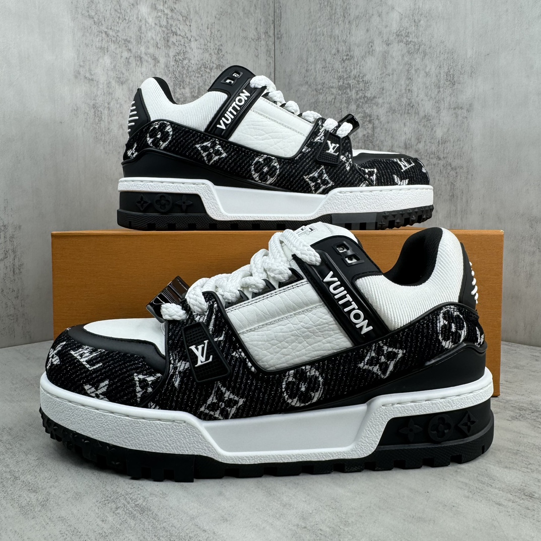 Louis Vuitton 新款上架 正确版 Louis*Vuitton* 24SS走秀款 胖丁Trainer 面包鞋 滑板鞋 休闲 运动鞋 DIY串珠Loui* vuitto* 2024年男装春夏走秀款