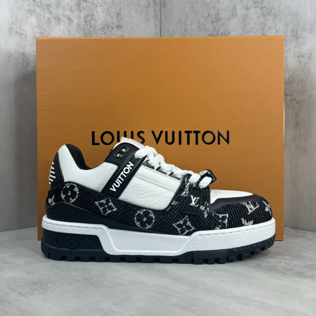 Louis Vuitton 新款上架 正确版 Louis*Vuitton* 24SS走秀款 胖丁Trainer 面包鞋 滑板鞋 休闲 运动鞋 DIY串珠Loui* vuitto* 2024年男装春夏走秀款