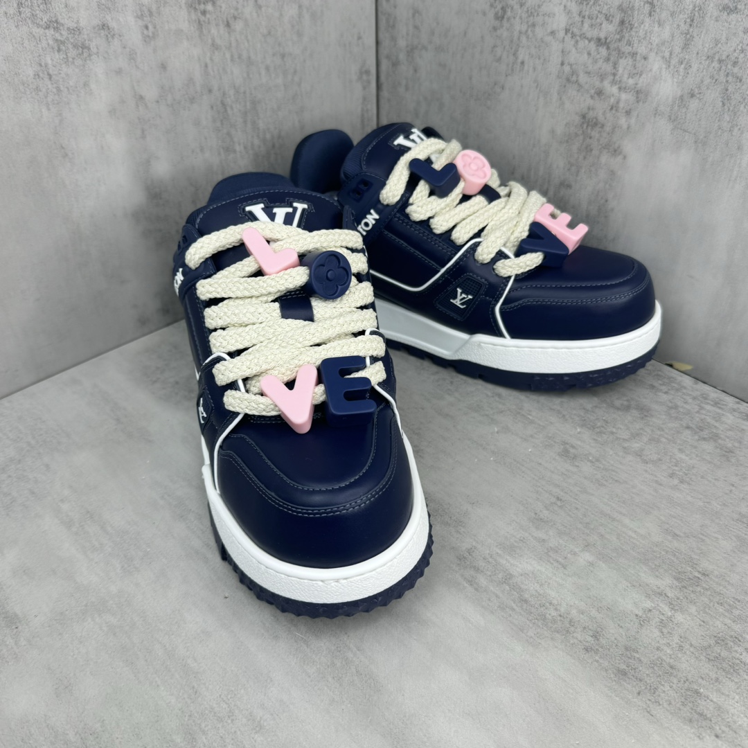 Louis Vuitton 新款上架 正确版 Louis*Vuitton* 24SS走秀款 胖丁Trainer 面包鞋 滑板鞋 休闲 运动鞋 DIY串珠Loui* vuitto* 2024年男装春夏走秀款