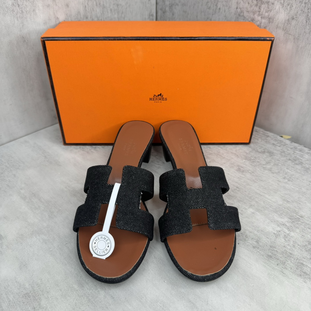 Hermès 新款上架 爱马仕 H人字拖 女拖鞋 款式 传久 经得起考验