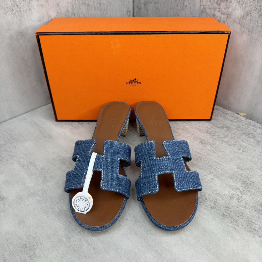 Hermès 新款上架 爱马仕 H人字拖 女拖鞋 款式 传久 经得起考验