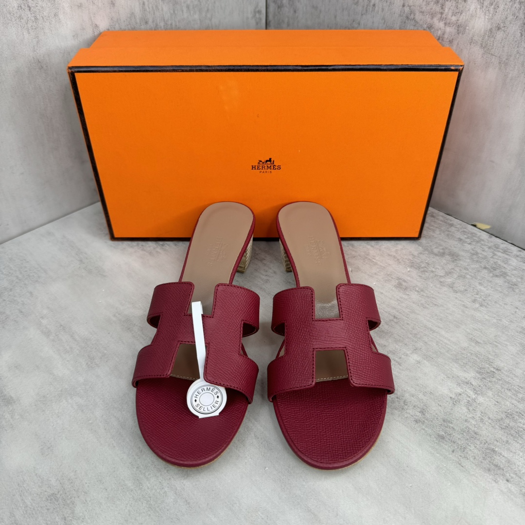 Hermès 新款上架 爱马仕 H人字拖 女拖鞋 款式 传久 经得起考验