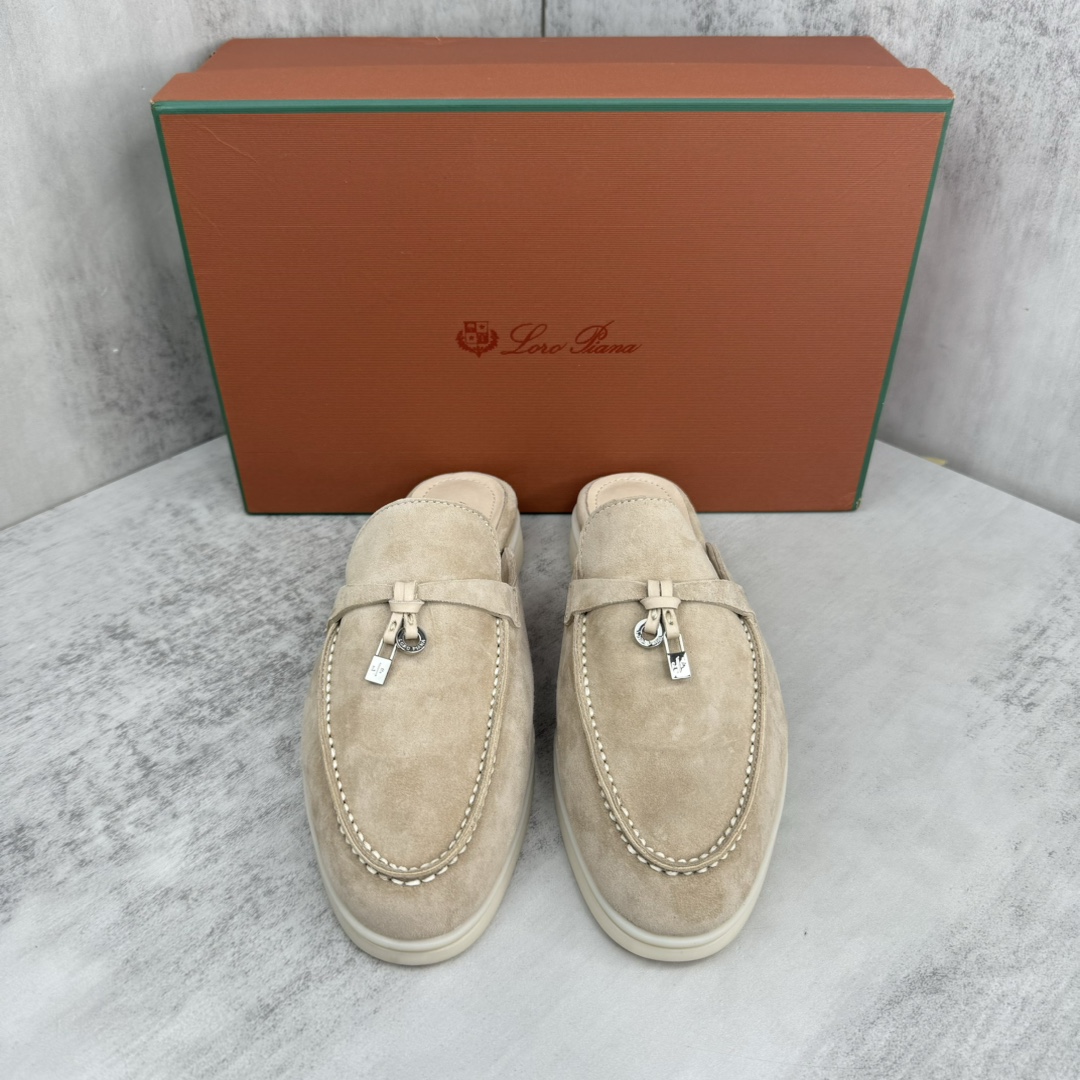 Loro Piana 新款上架 LP最新款乐福鞋拖鞋 意大利高级品牌Loro Piana 是意大利 奢侈品牌
