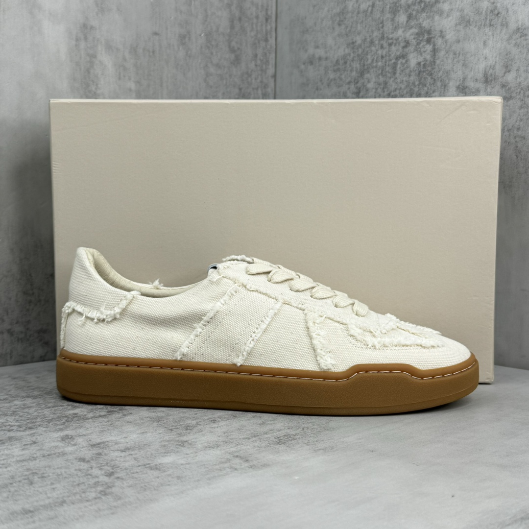 Unknown 新款上架 足下工业会所/FOOT INDUSTRY Urban German Trainer Sneaker 城市生活系列低帮德训风情侣 百搭休闲运动板鞋“皮革白浅灰生胶底”AUA301-001 尺码：36-45