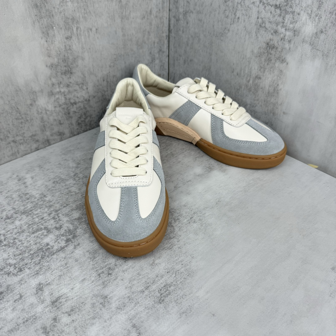 Unknown 新款上架 足下工业会所/FOOT INDUSTRY Urban German Trainer Sneaker 城市生活系列低帮德训风情侣 百搭休闲运动板鞋“皮革白浅灰生胶底”AUA301-001 尺码：36-45
