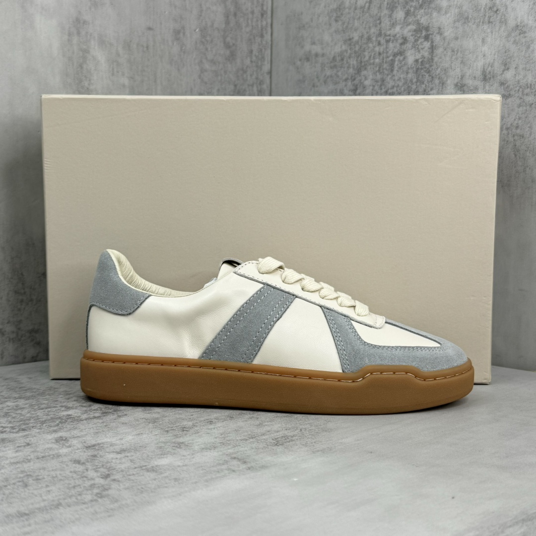 Unknown 新款上架 足下工业会所/FOOT INDUSTRY Urban German Trainer Sneaker 城市生活系列低帮德训风情侣 百搭休闲运动板鞋“皮革白浅灰生胶底”AUA301-001 尺码：36-45