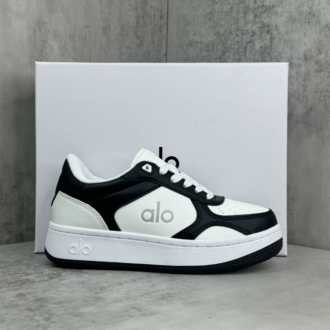 NO:223686,The new model is available on the shelves. Alo yoga Jisoo and many other celebrities have the same model. It mainly focuses on major platforms, foreign trade mainly promotes major manufacturers to purchase raw materials in multiple details in one step. Production details are not to be said. A shoe that looks good at random is aIo adopts a height increase of 4cm. It mainly focuses on panda color. Spring, summer, autumn and winter. Comfortable and simple board shoes. TU non-slip wear-resistant soles. #alo #alo girls #AIo #fitness outfit #shoes recommended #shoes Size 35 36 37 38 39 40, casual shoes/sports shoes, sneakers19860909新款上架 Alo yoga Jisoo智秀 等多位明星同款上脚 主打各大平台外贸主推大厂采购原材料多处细节一步到位 生产细节 没得说 一款随意搭配的都好看的鞋子aIo采用增高4cm 主打熊猫色 春夏秋冬四季款 舒适简约板鞋 TU防滑耐磨鞋底 #alo #alo女孩 #AIo #健身穿搭 #鞋子推荐 #板鞋 尺码35 36 37 38 39 40,休闲鞋/运动鞋,sneakers,Women's Shoes