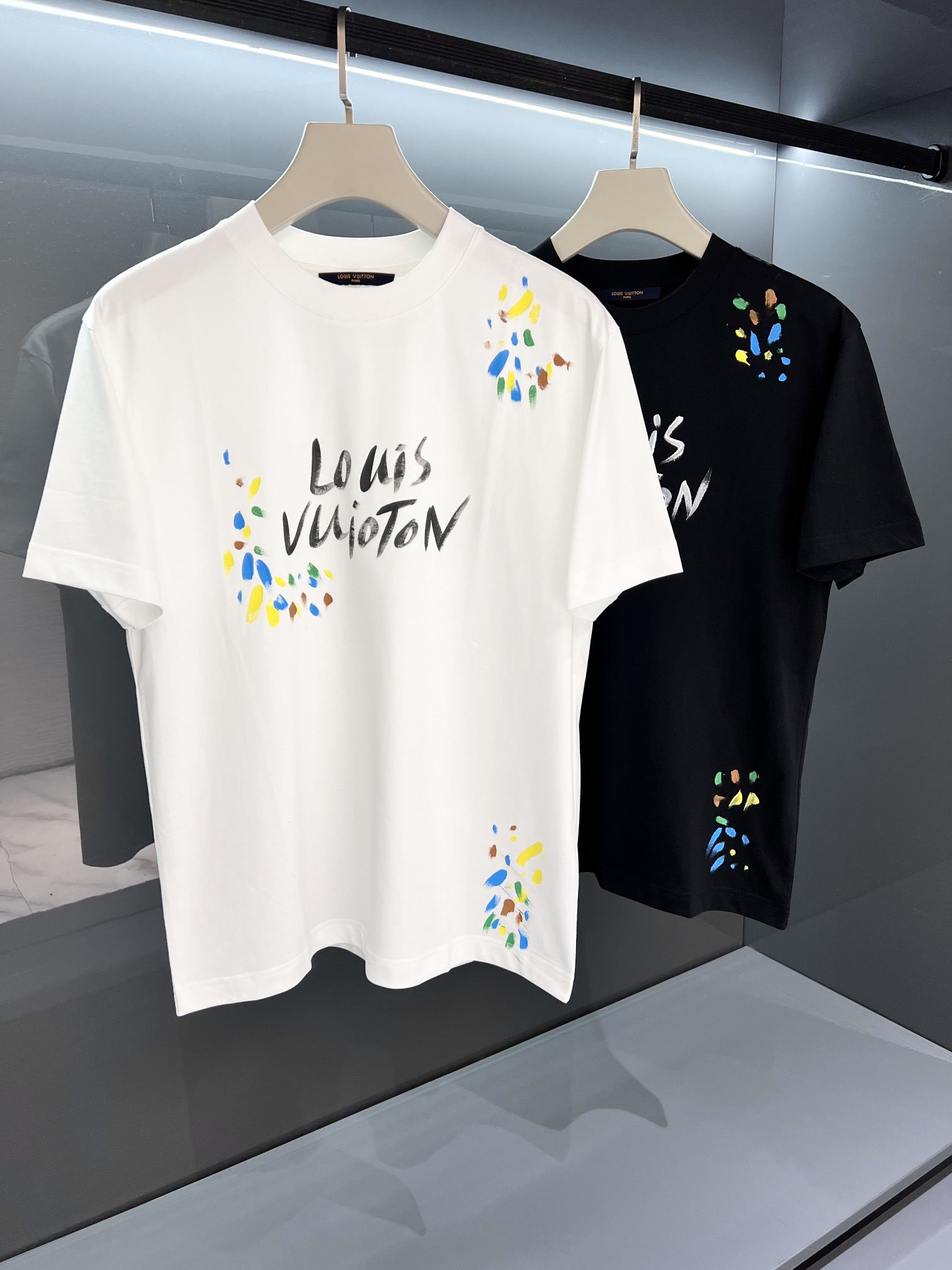 Louis Vuitton Clothing T-Shirt Black White Men Cotton Spring/Summer Collection Fashion Short Sleeve