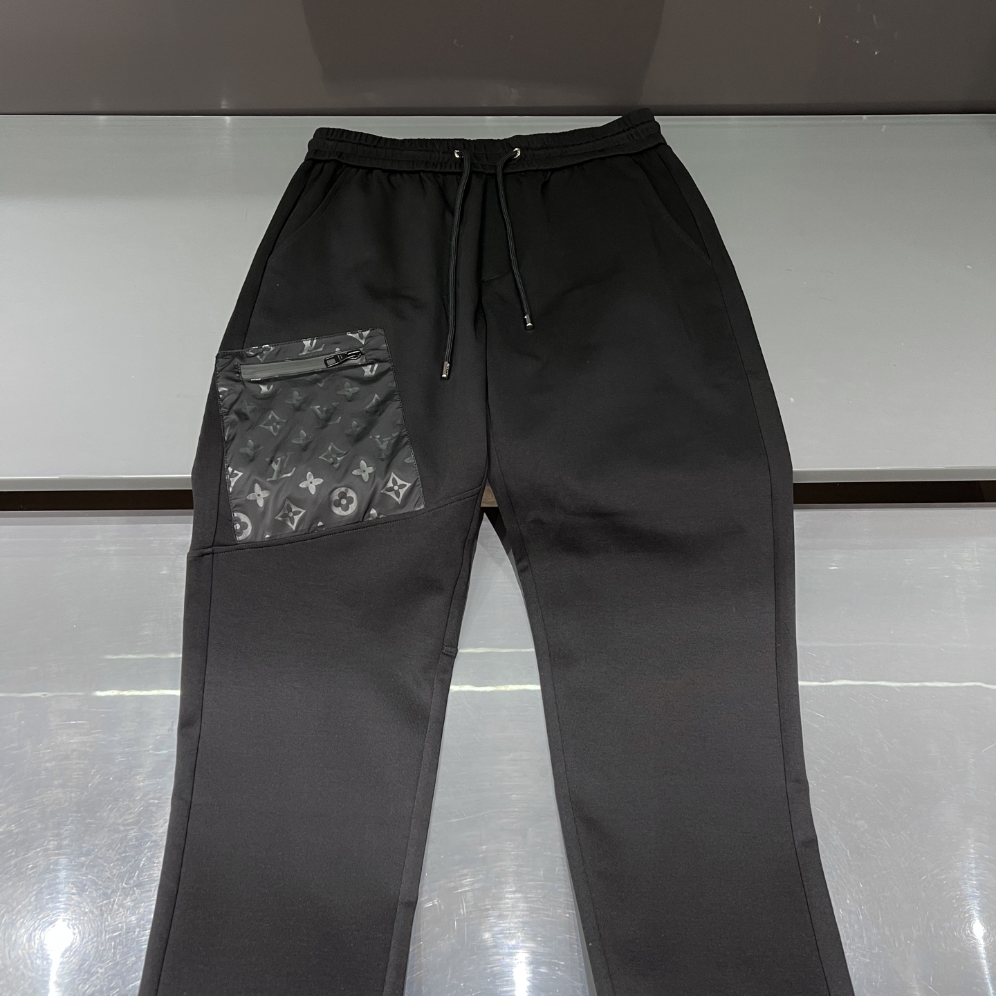 NO:464142,Black details close-up, alexander wang19860909黑色细节特写,,alexander wang,Men's clothing