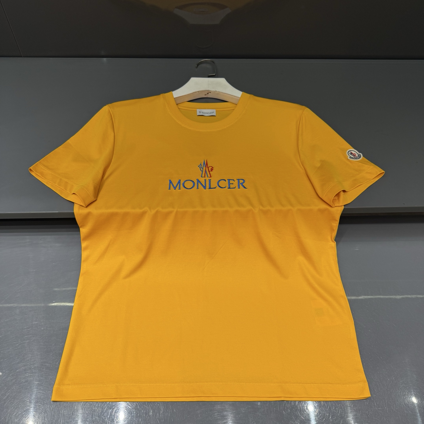 NO:438909,Yellow details close-up, alexander wang19860909黄色细节特写,,alexander wang,Men's clothing