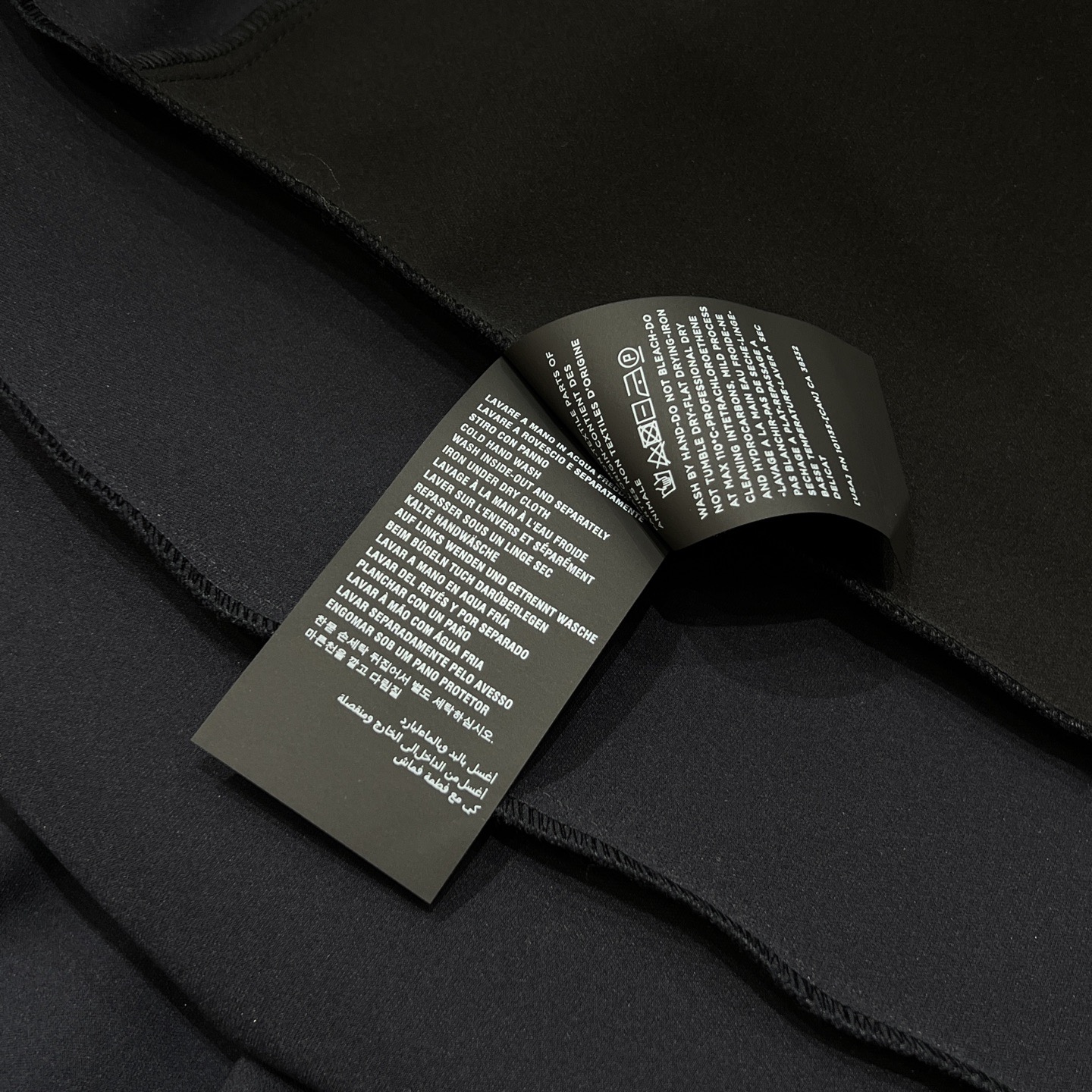 上衣：细节特写