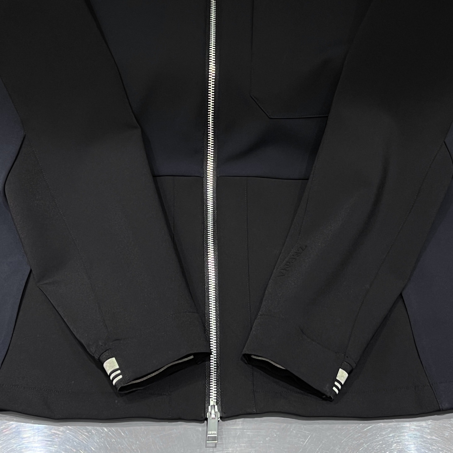 上衣：细节特写