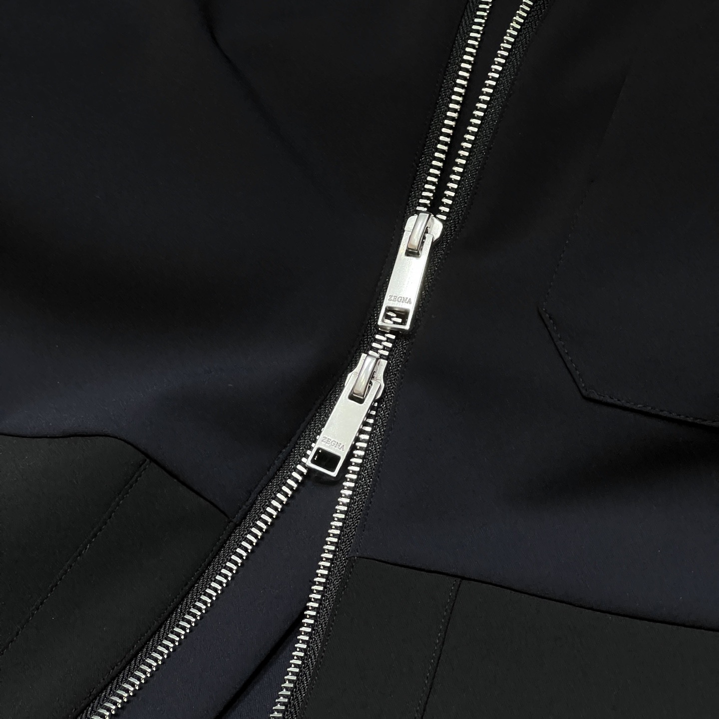 上衣：细节特写